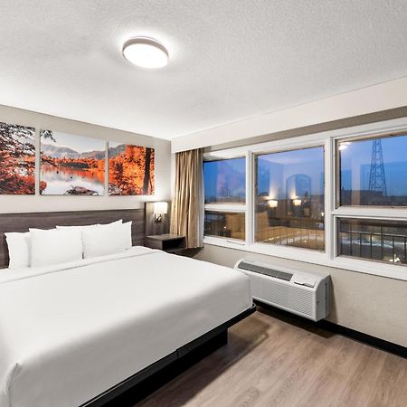 Готель Clarion Pointe Rhinelander Downtown Екстер'єр фото
