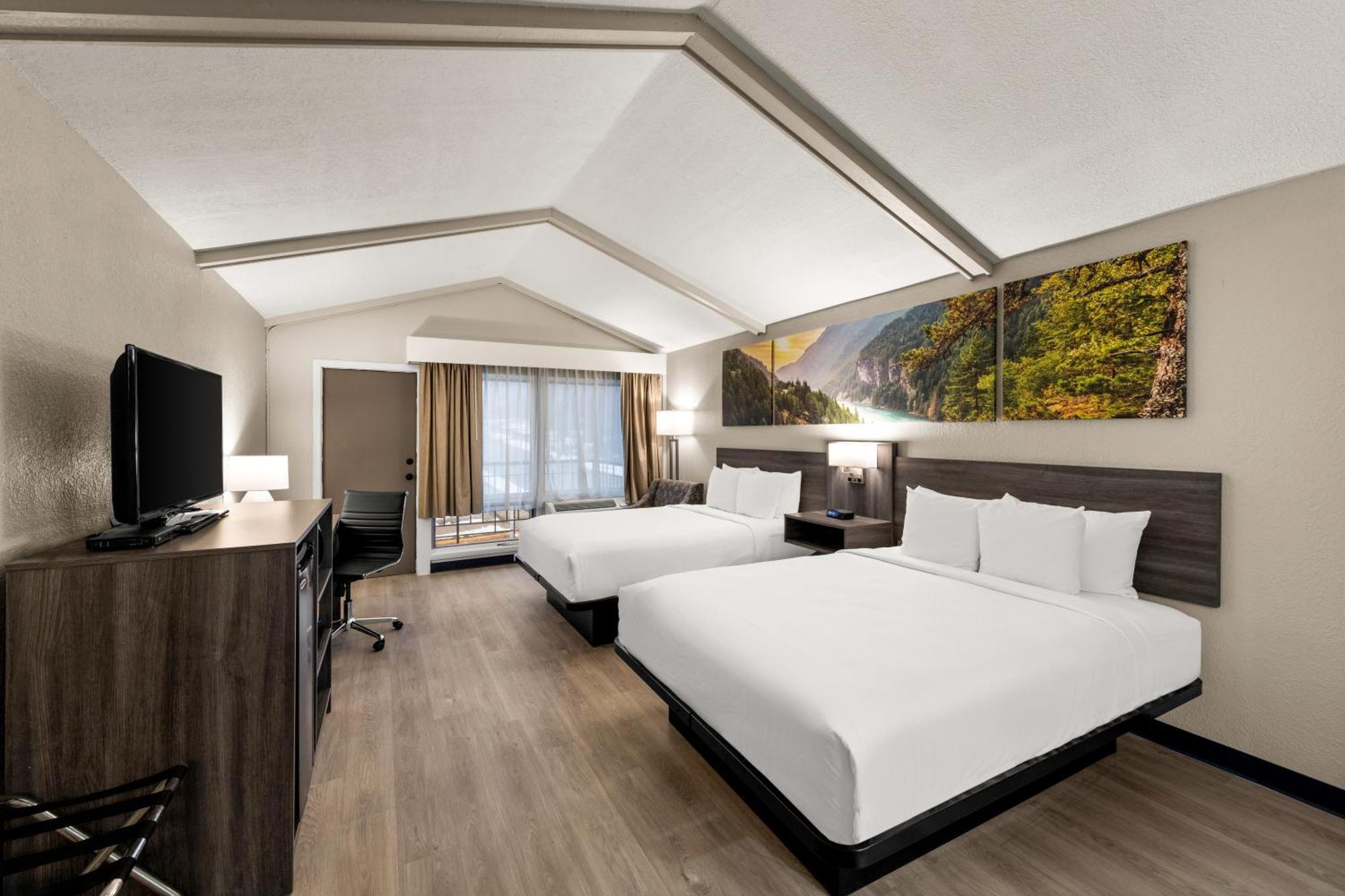 Готель Clarion Pointe Rhinelander Downtown Екстер'єр фото