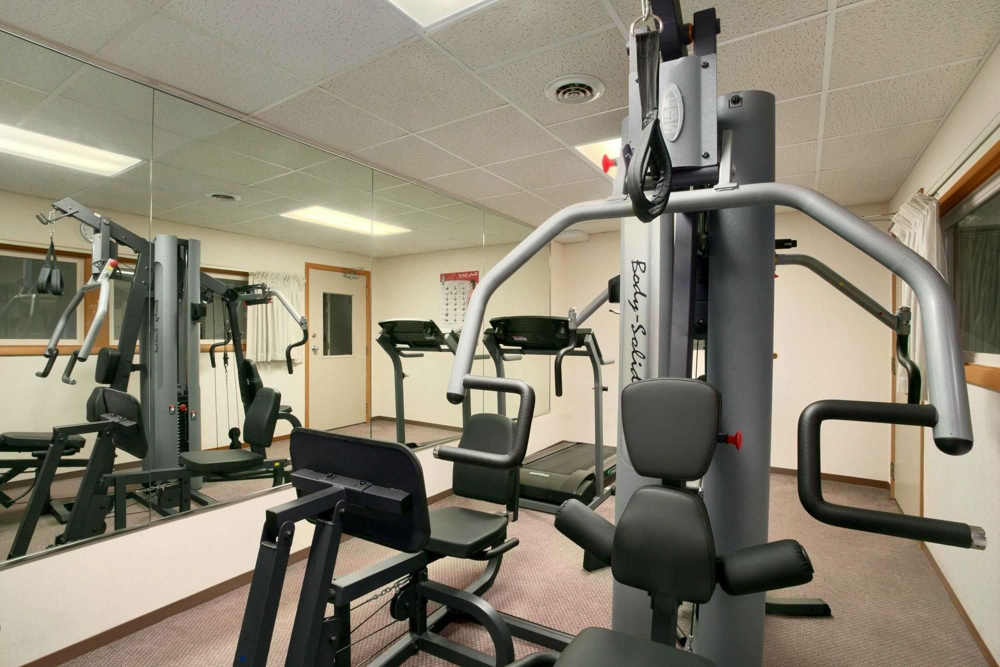 Готель Clarion Pointe Rhinelander Downtown Екстер'єр фото